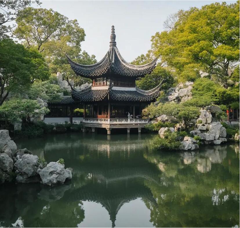 黄山现实餐饮有限公司